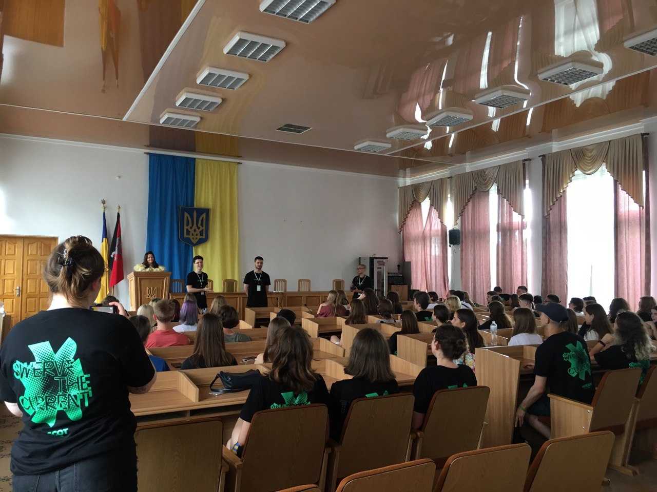Відкриття волонтерського англомовного молодіжного табору MASCOT